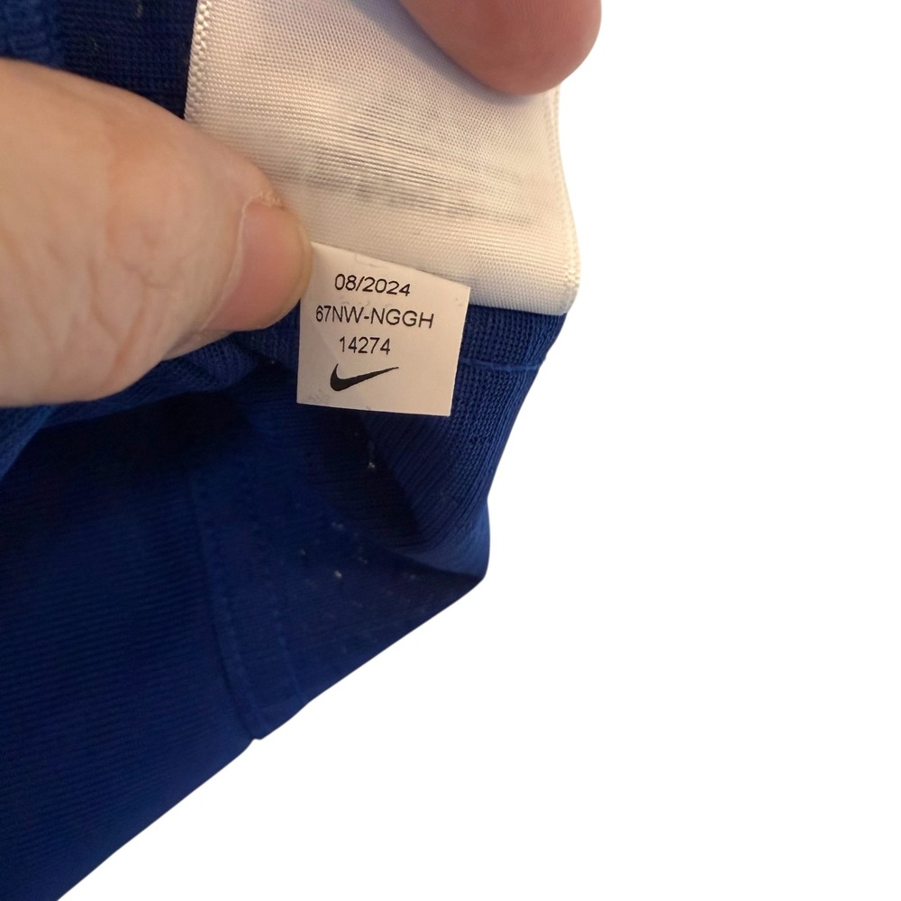 Nike New York Giants Russell Wilson 3 Women Jersey Blue Large NFL Game Day NWOT - Picture 6 of 12